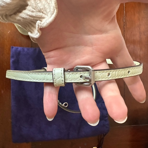 Tory Burch Mini Mint Croc-Embossed Wristlet with Crossbody Strap - Picture 4 of 11